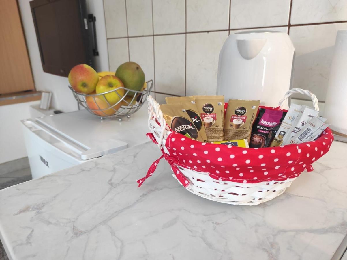 Studio Apartment Petrov Szybenik Zewnętrze zdjęcie